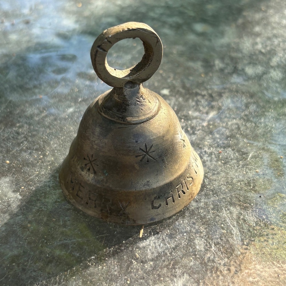 Unbranded Brass Bell Unisex OS Gold Merry Christmas Engraved Star Vintage